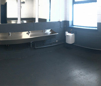 An image of a bathroom we refurbished